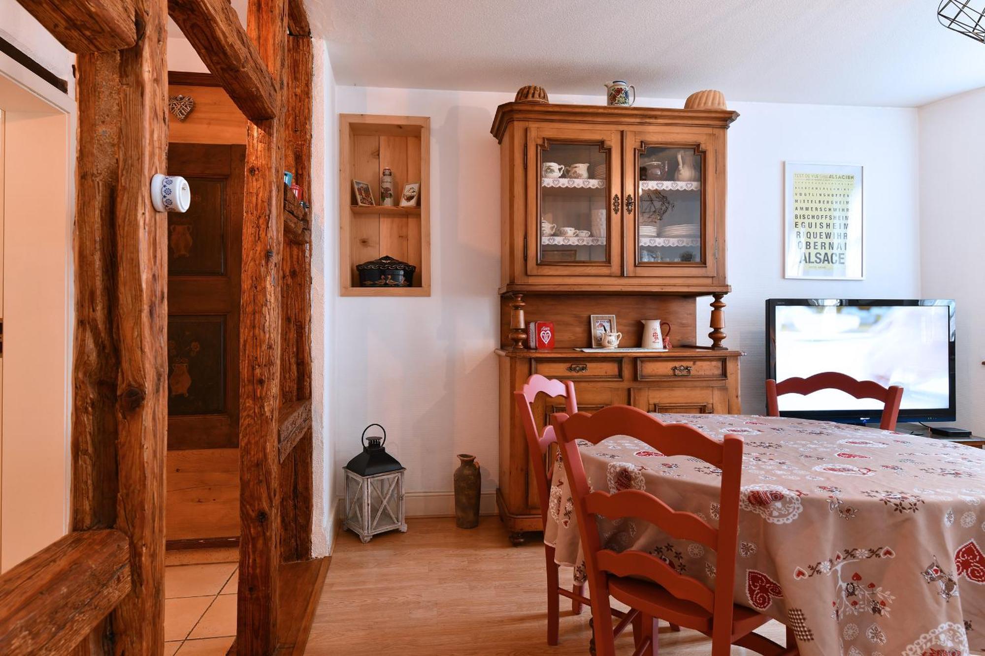 Au Nid D'Hirondelles Apartment Ribeauville  Bagian luar foto