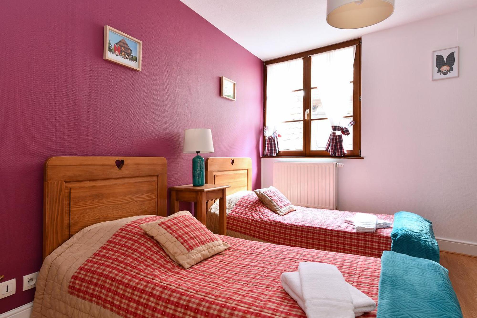Au Nid D'Hirondelles Apartment Ribeauville  Bagian luar foto