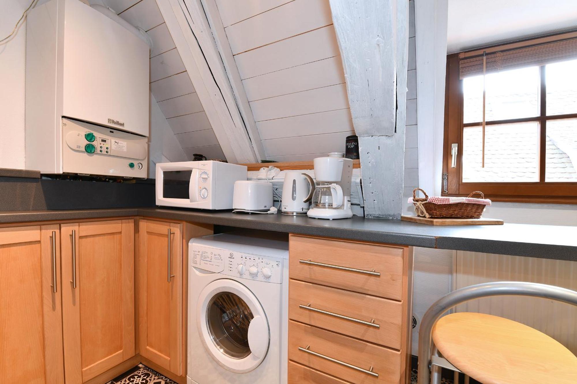 Au Nid D'Hirondelles Apartment Ribeauville  Bagian luar foto