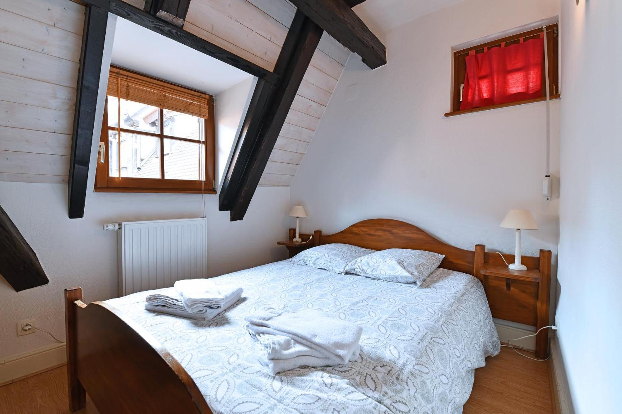 Au Nid D'Hirondelles Apartment Ribeauville  Bagian luar foto