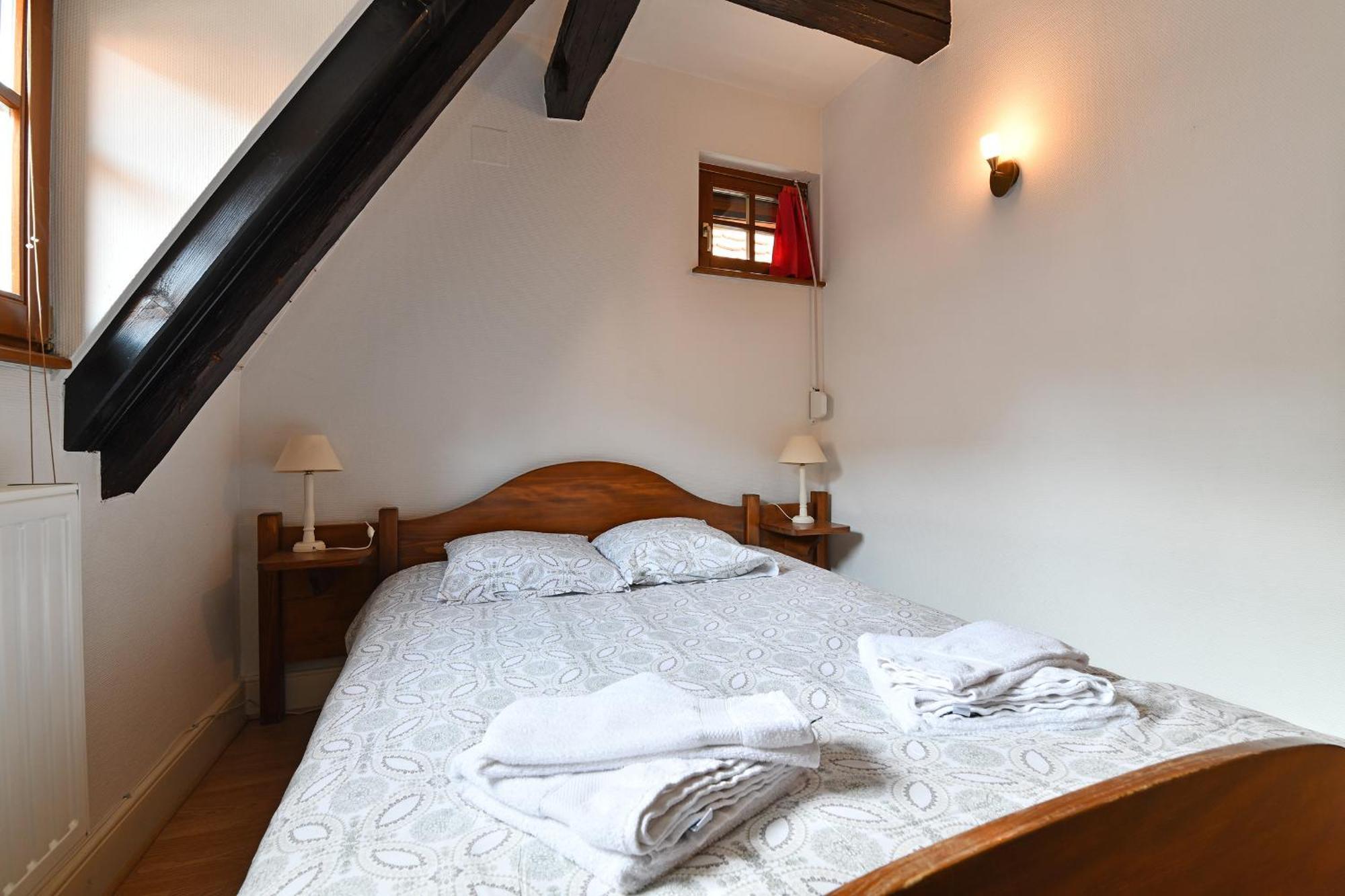 Au Nid D'Hirondelles Apartment Ribeauville  Bagian luar foto