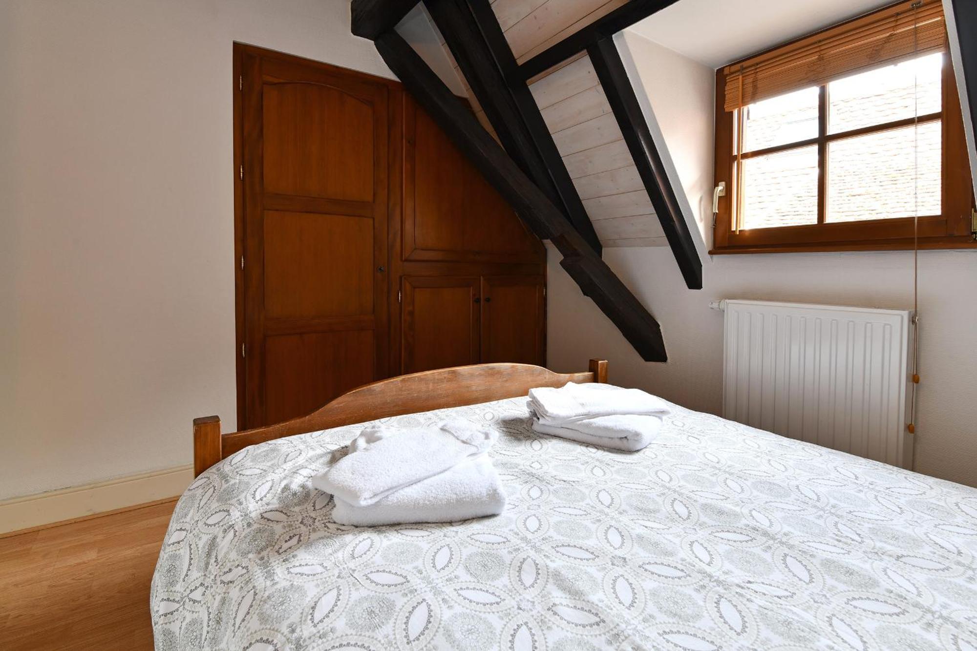 Au Nid D'Hirondelles Apartment Ribeauville  Bagian luar foto