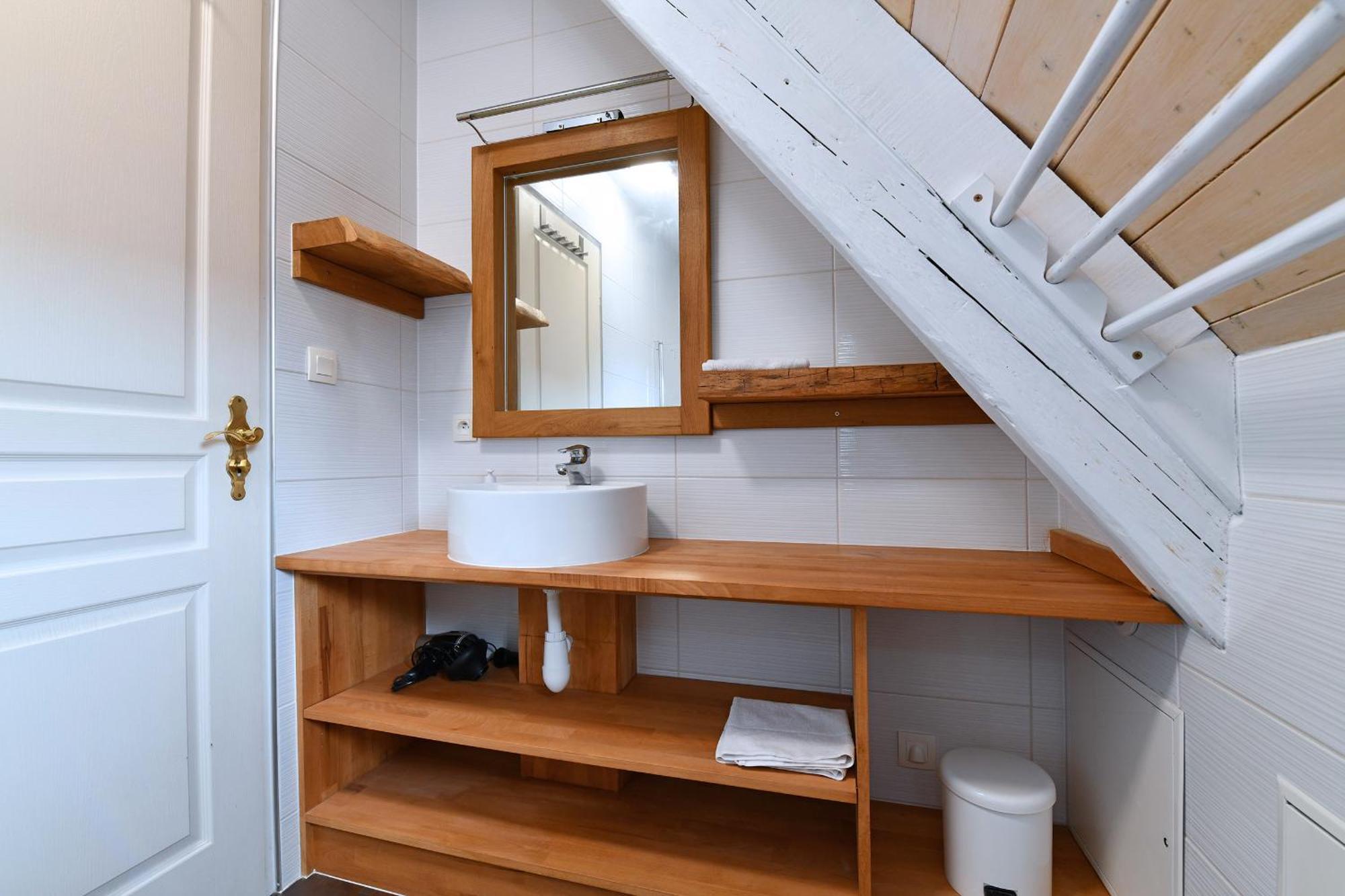 Au Nid D'Hirondelles Apartment Ribeauville  Bagian luar foto